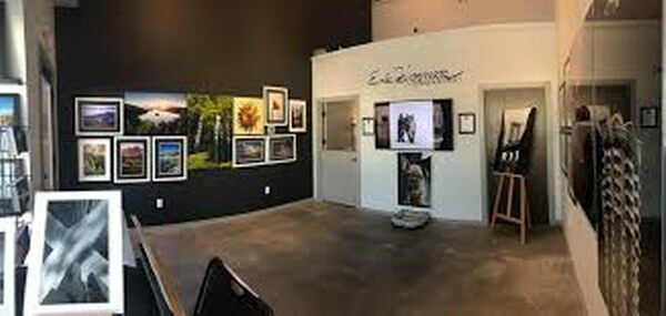 Art Gallery E & B Gallery