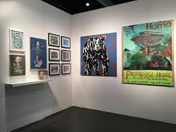 Art Gallery Artists Republic Gallery