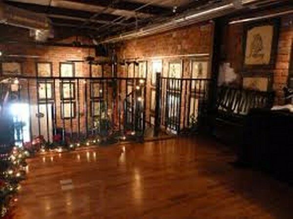 Art Gallery Gallery J