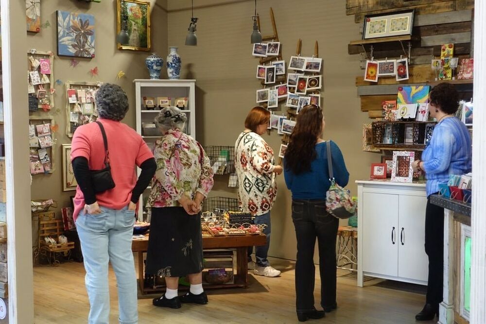 Art Gallery SOS Art Gallery By Studio Orlando Services