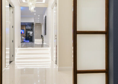 Art Gallery Four Corner Gallery