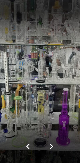 Art Gallery Glass Roots Gallery and Smoke Shop