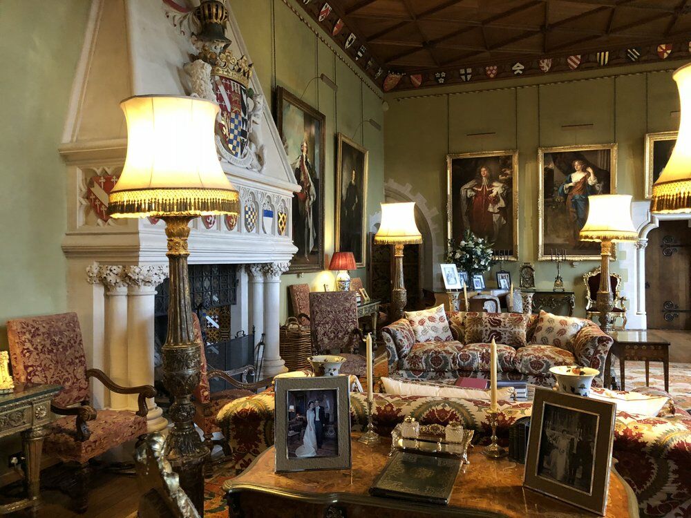 Art Gallery Period House Gallery & Antique Appraisal Service