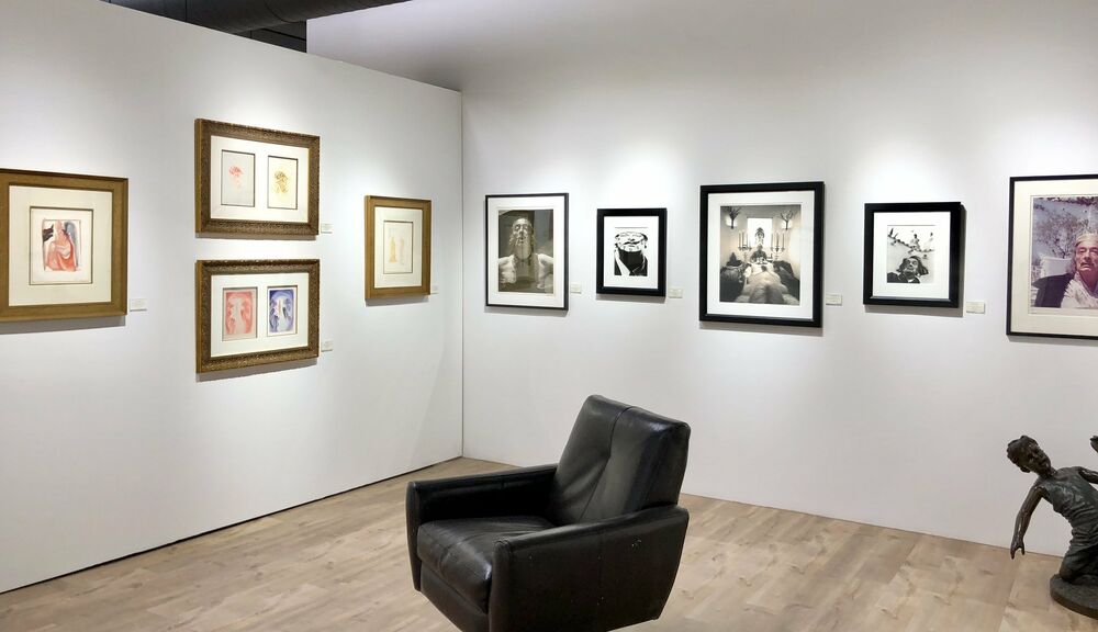 Art Gallery Andrew Weiss Gallery