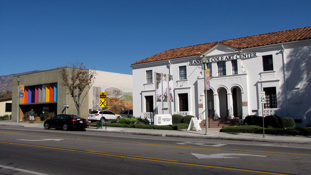 Art Gallery Santa Paula Society of the Arts Gallery