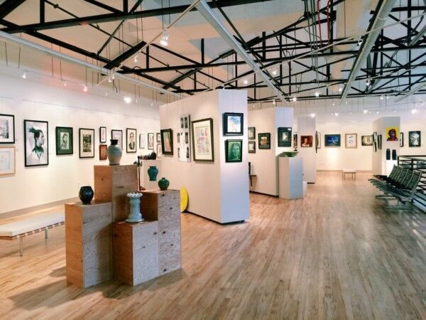 Art Gallery Lamplight Art Gallery