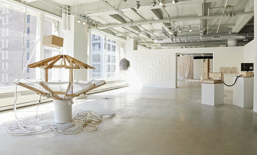 Art Gallery Lindsey’s Floor Gallery