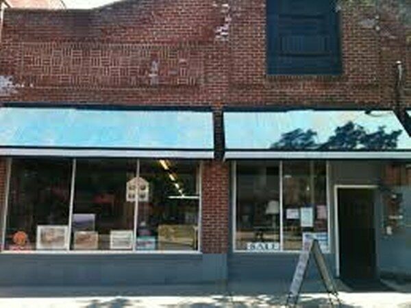 Art Gallery Sharp’s Grove City Auction Gallery