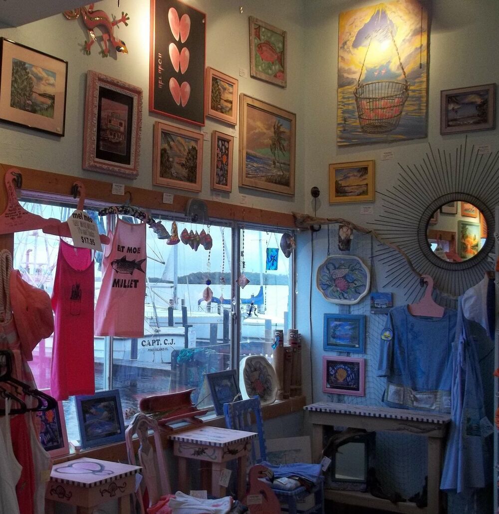 Art Gallery Bert’s Pine Bay Gallery