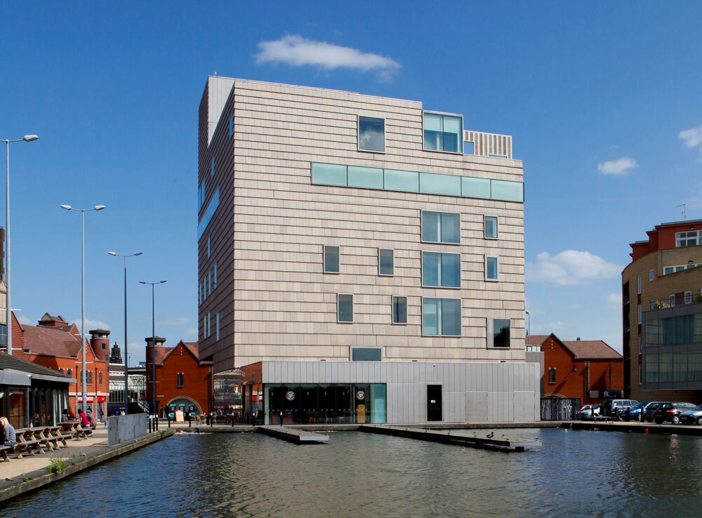 Art Gallery New Art Gallery