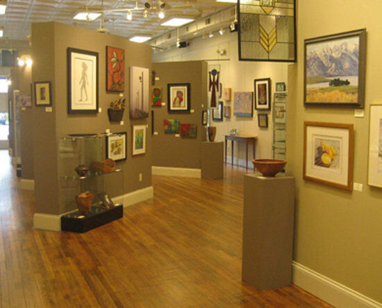 Art Gallery In-Town Gallery