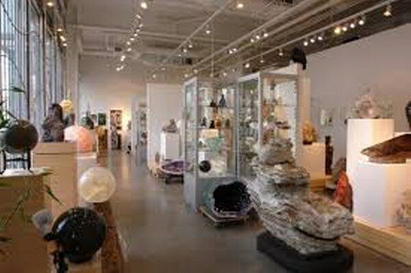 Art Gallery Crystalworks Gallery