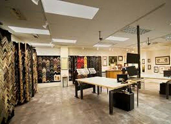 Art Gallery Vistra Framing & Gallery