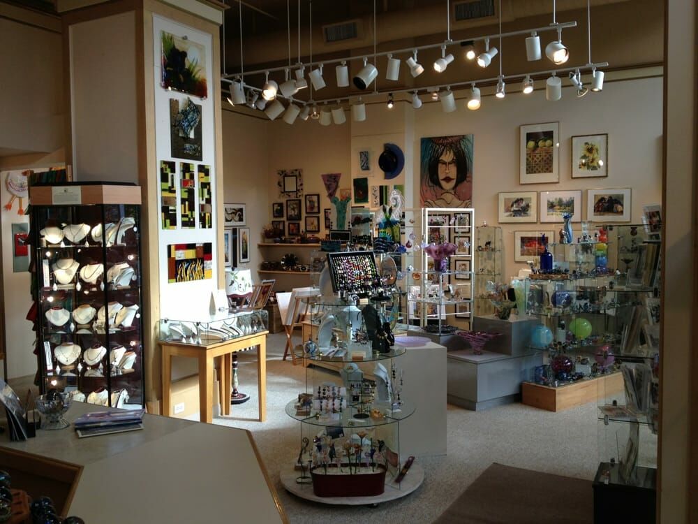 Art Gallery Imagine the Eugene Artisans Gallery