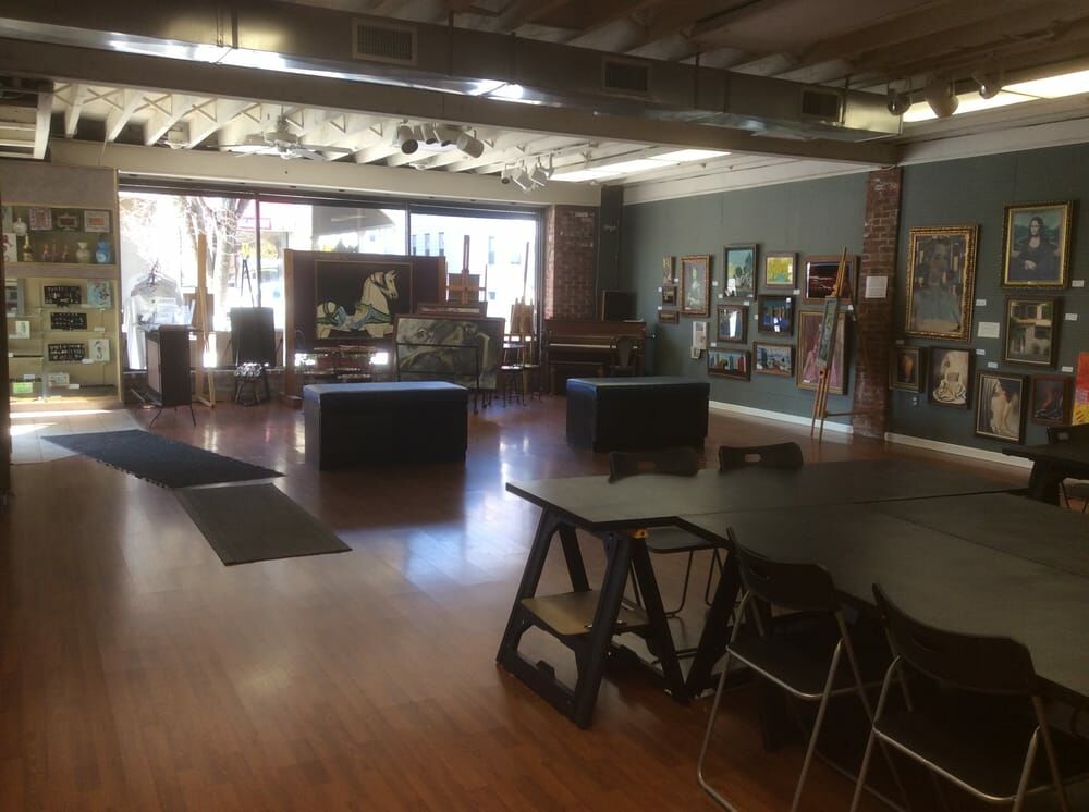 Art Gallery Lena Di Gangi Gallery & Studio