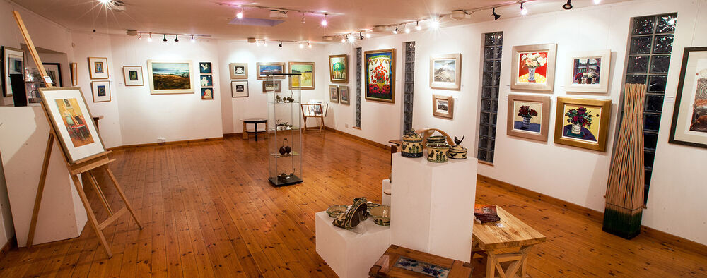 Art Gallery Gail’s Frames & Gallery