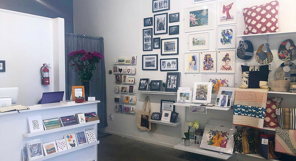 Art Gallery XO Ten Women Gallery