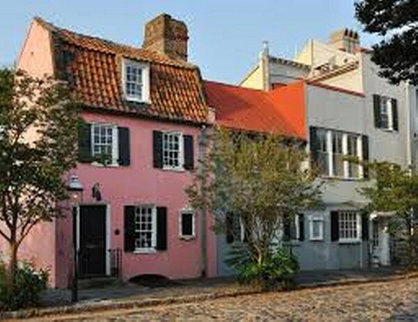 Art Gallery The Pink House Gallery