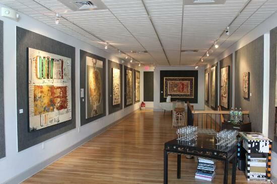 Art Gallery Fernando Luis Alvarez Gallery