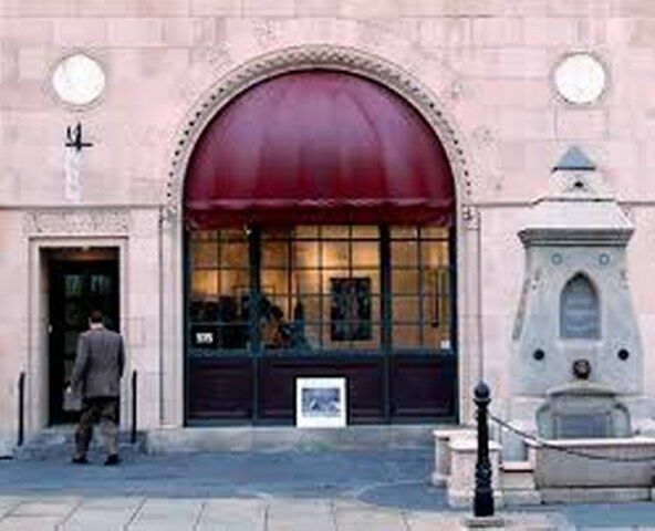 Art Gallery E David Gallery